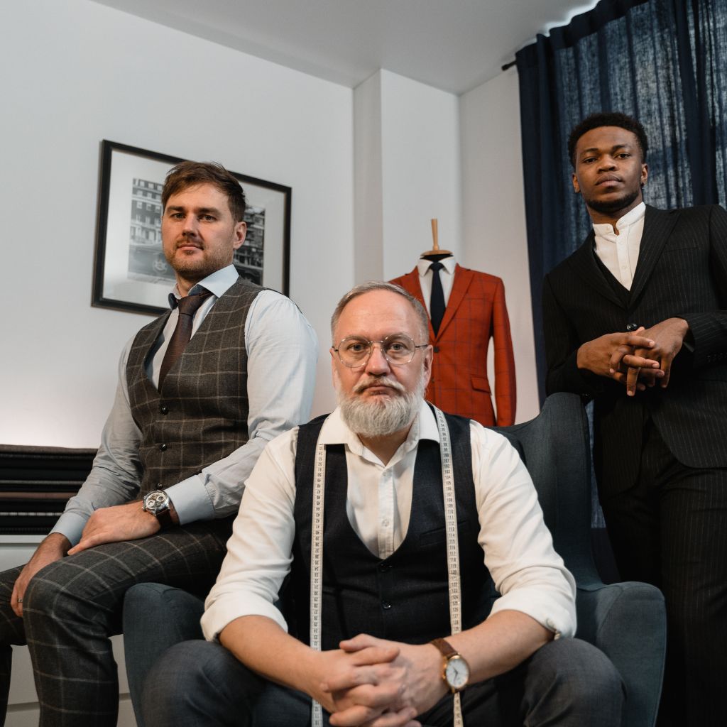 mens tailor in dubai with bespoke tailoring services