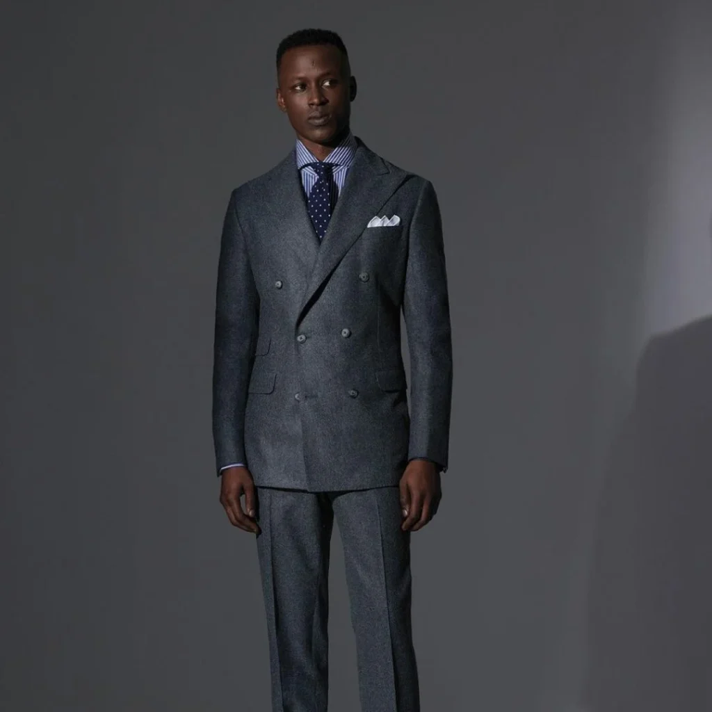 Best suit colors for brown skin – tailored navy and beige suits for men