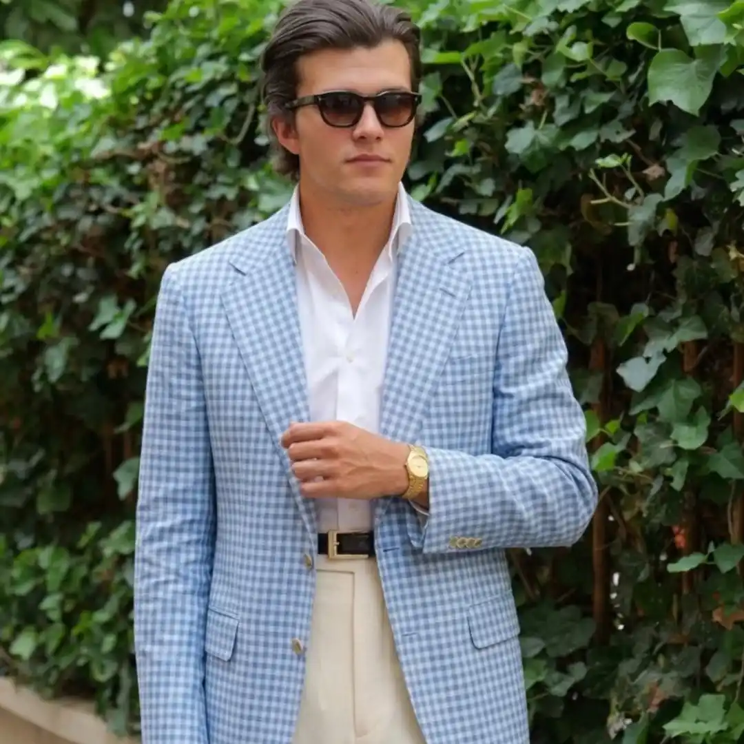 Top Styles and Tailoring Tips for Mens featuring a perfectly tailored custom suit with premium craftsmanship, modern fit, and timeless elegance for every occasion.