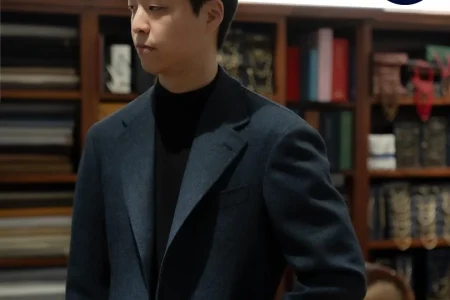 A perfectly tailored custom made suit showcasing why Custom Made Suits Are the Ultimate Investment for men.