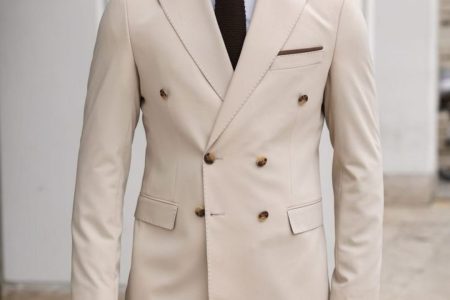 Features That Separate Bespoke Suits from standard tailoring showcased through premium custom suits with perfect fit, luxury fabrics, handcrafted details, and personalized craftsmanship.