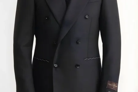 Why More Men Trust the Best Tailor in Bur Dubai for bespoke suits, premium fabrics, expert tailoring, and perfectly fitted custom menswear.
