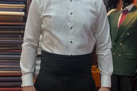 Why a Tuxedo Tailor Dubai Is Essential for achieving a flawless fit with a bespoke tuxedo crafted from premium fabrics and expert tailoring.