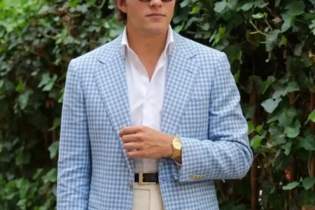 Top Styles and Tailoring Tips for Mens featuring a perfectly tailored custom suit with premium craftsmanship, modern fit, and timeless elegance for every occasion.